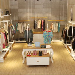 領秀展示 服裝陳列與日用百貨銷售聯動策略，有效提升店鋪銷量